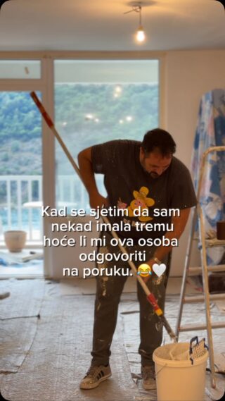 Kažu da je renovacija jedan od najvećih testova braka.
Ako je to istina, mi smo onda među rijetkima koje će renovacija dodatno zbližiti.
Nismo ovoliko vremena provodili skupa nasamo otkako imamo djecu 😆🤍
2/31

#marriagevibes#husbandwifeteam#projektrenovacija#vylsonathome#thebest
